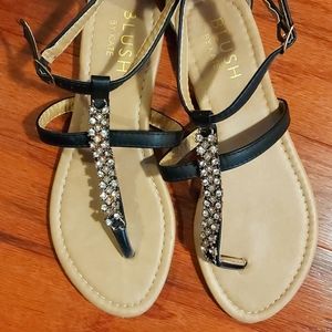 Rhien Stone Black Sandals